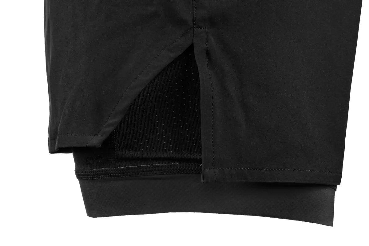 canix_twin_shorts_women_feature_4